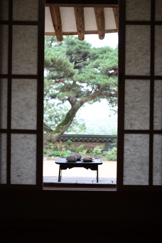 Okyeon Pavilion 17/50