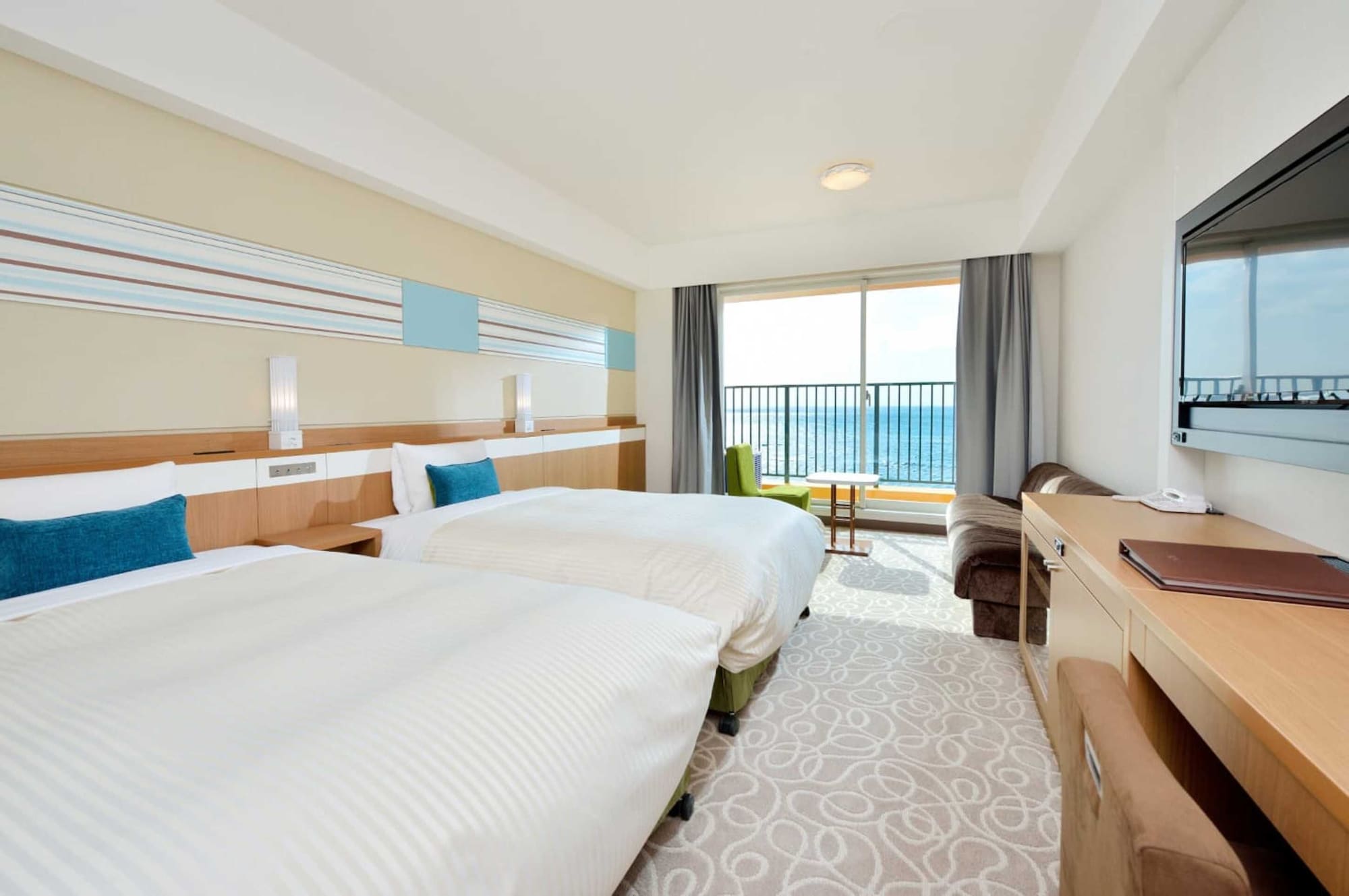 Premium, Twin Beds, Ocean Front, Annex