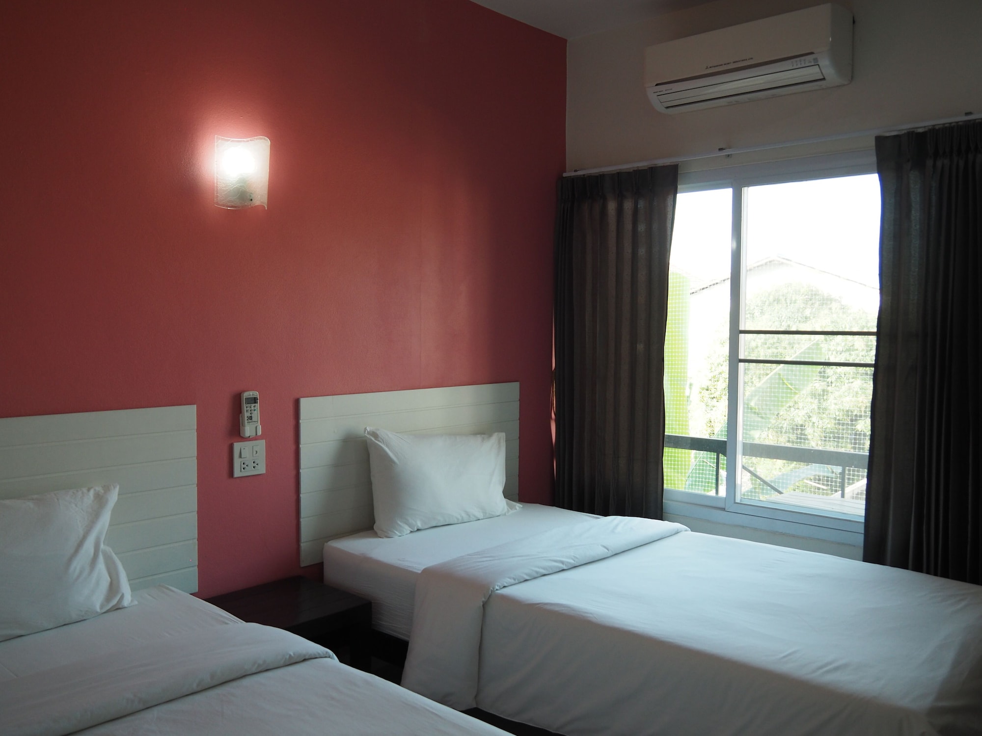 STANDARD, TWIN BEDS