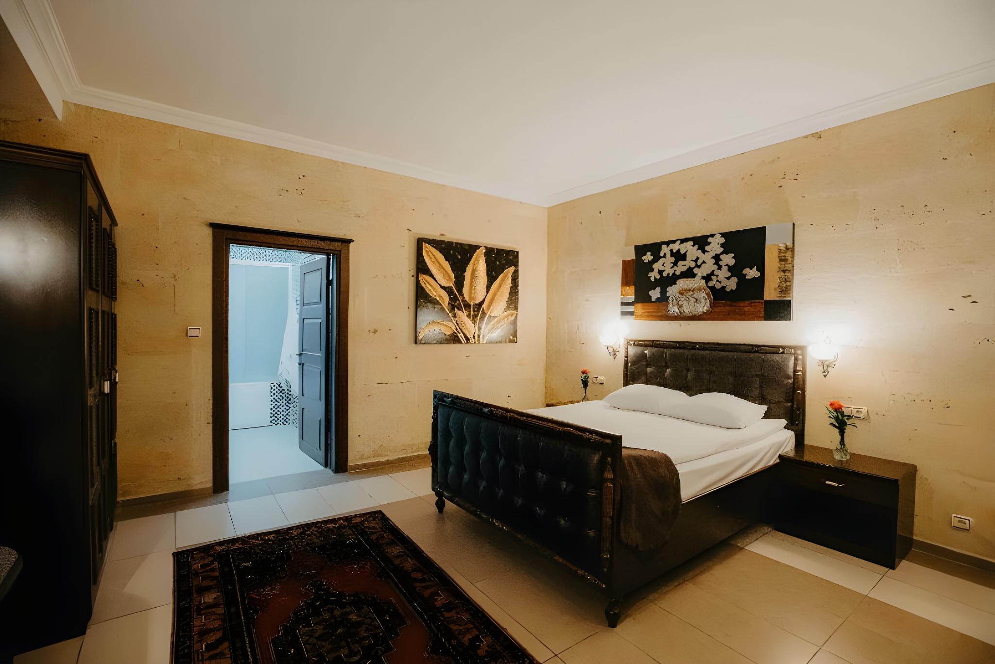 Stone, Family, Suite, Single Bed