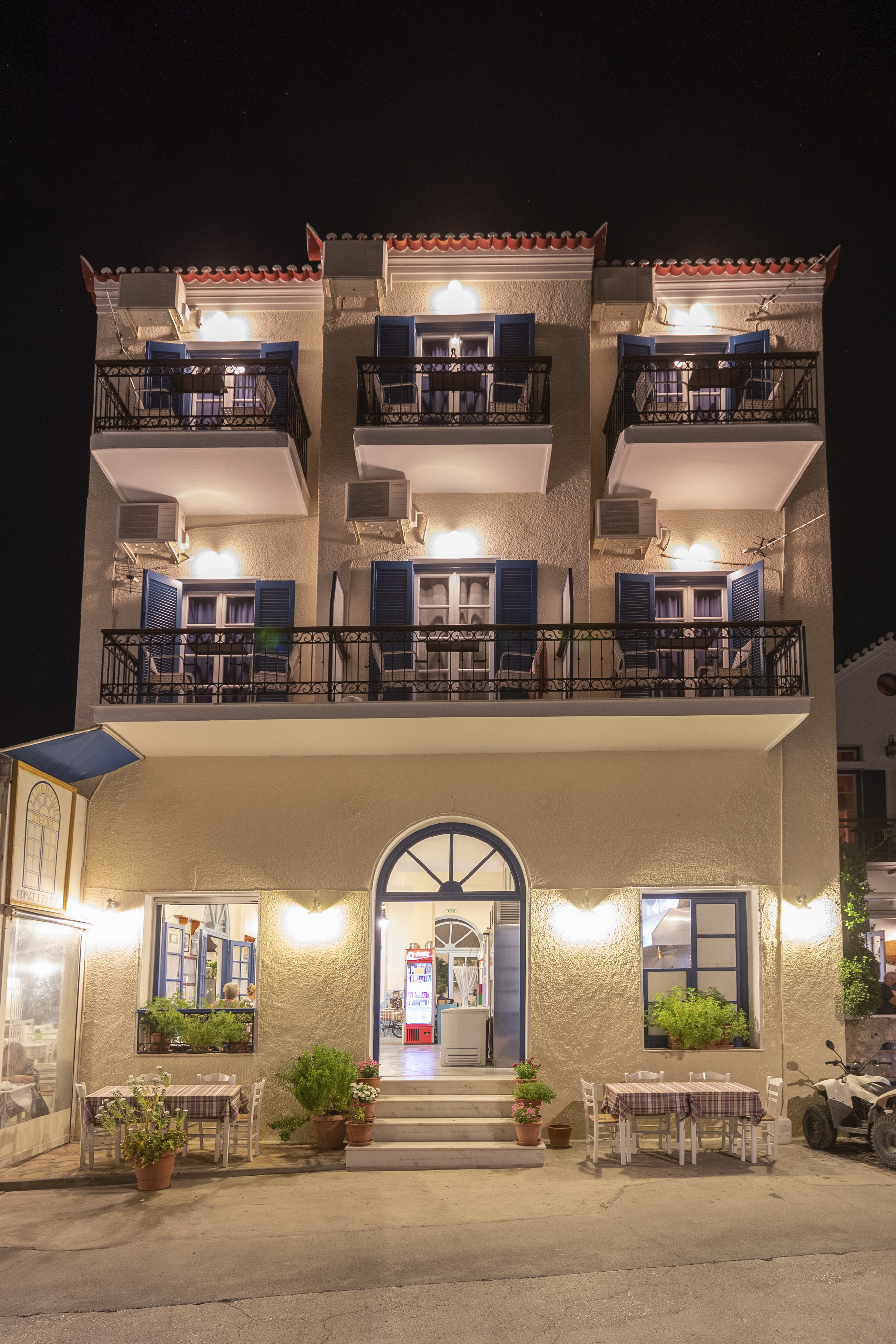 STELIOS HOTEL 1/11
