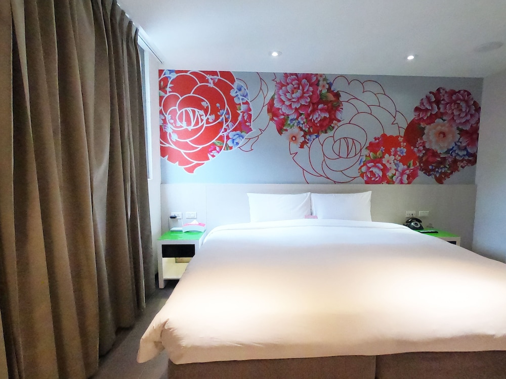 STANDARD, DOUBLE BED