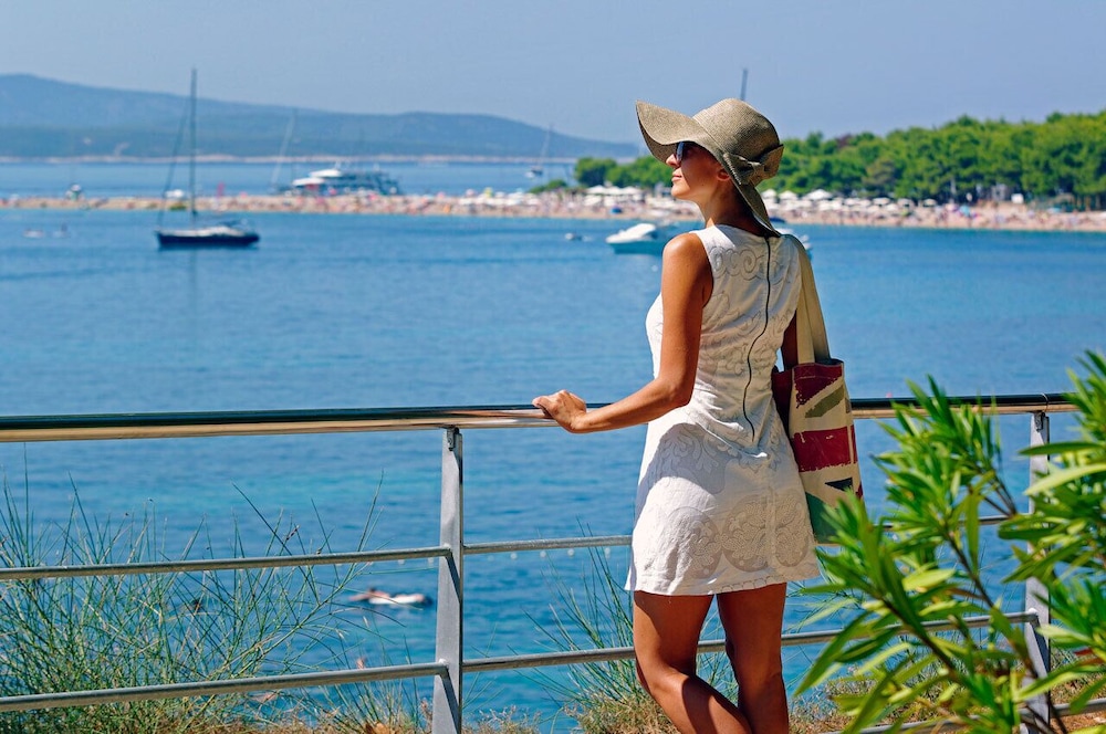 Boutique Hotel Bol 37/50