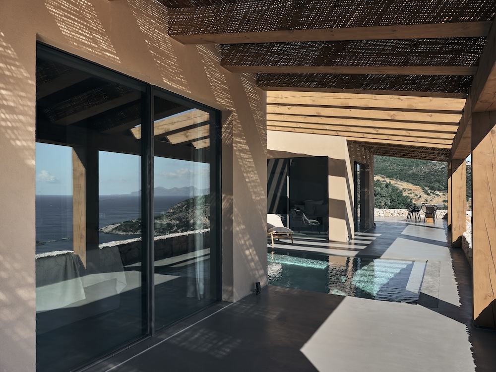 Vais Luxury Villas 21/55