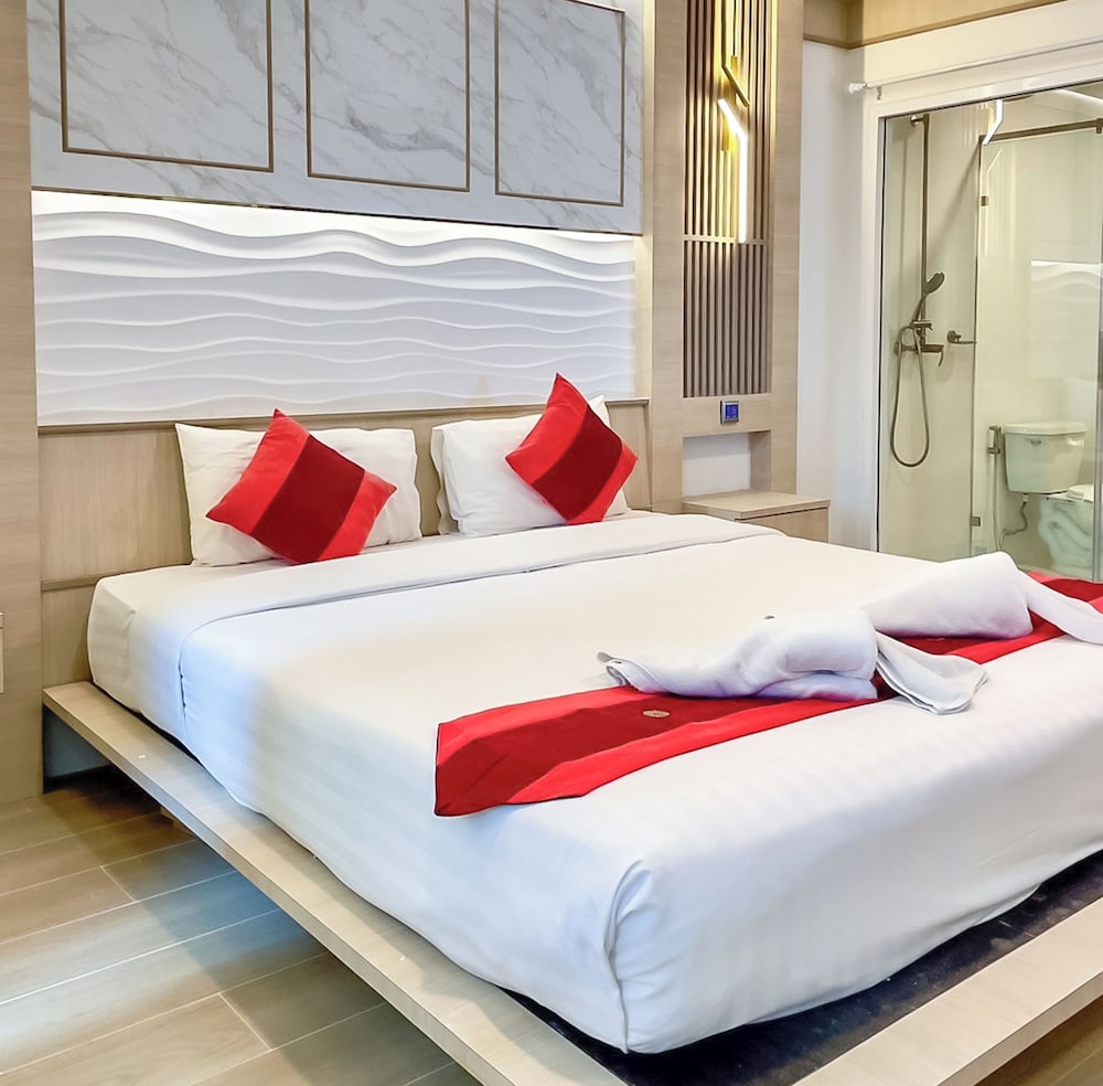 RueanPhae Royal Park Hotel 14/50
