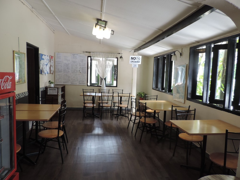 Cameronian Inn 52/69