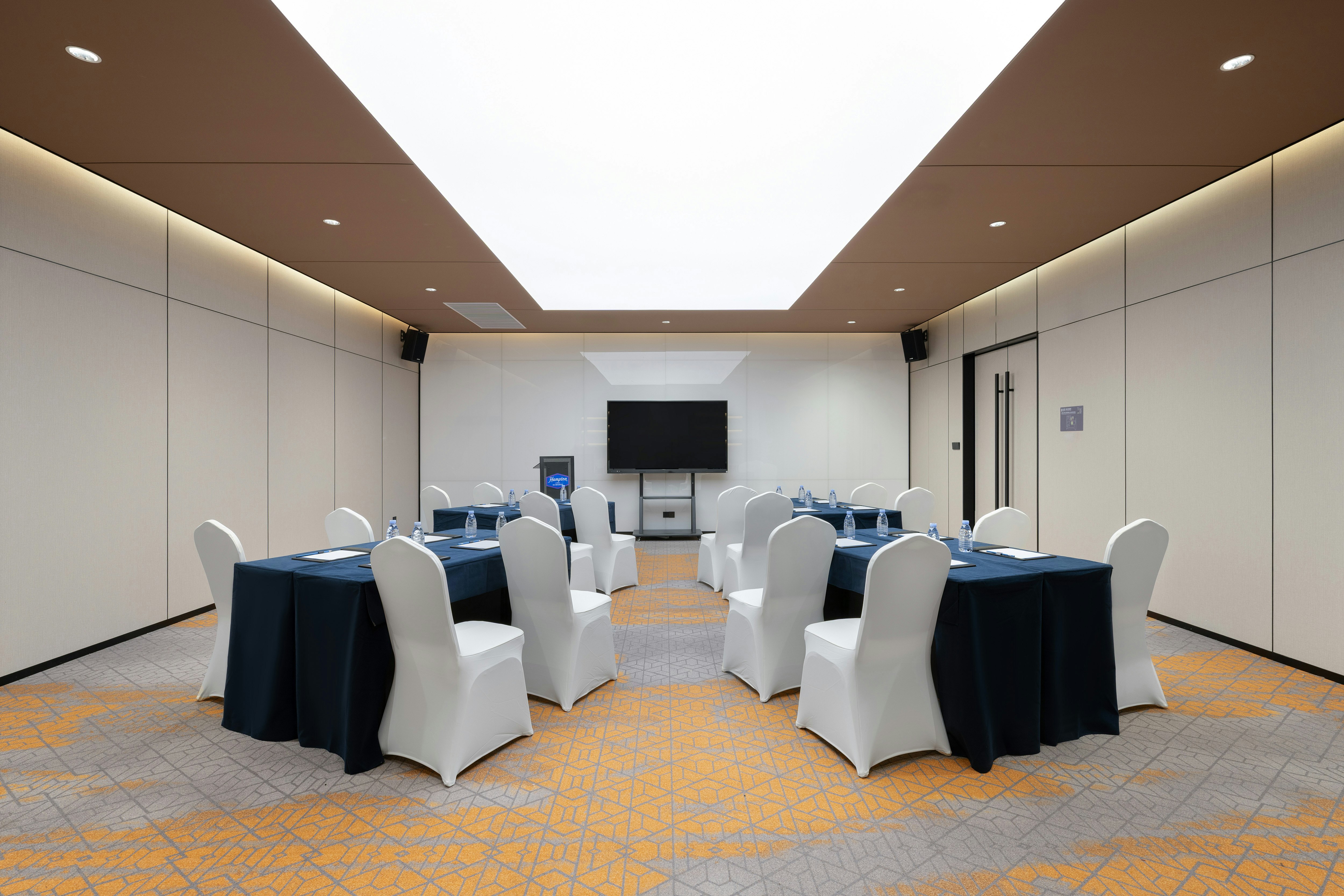 Hampton by Hilton Beijing Capital Airport CIECC 43/50