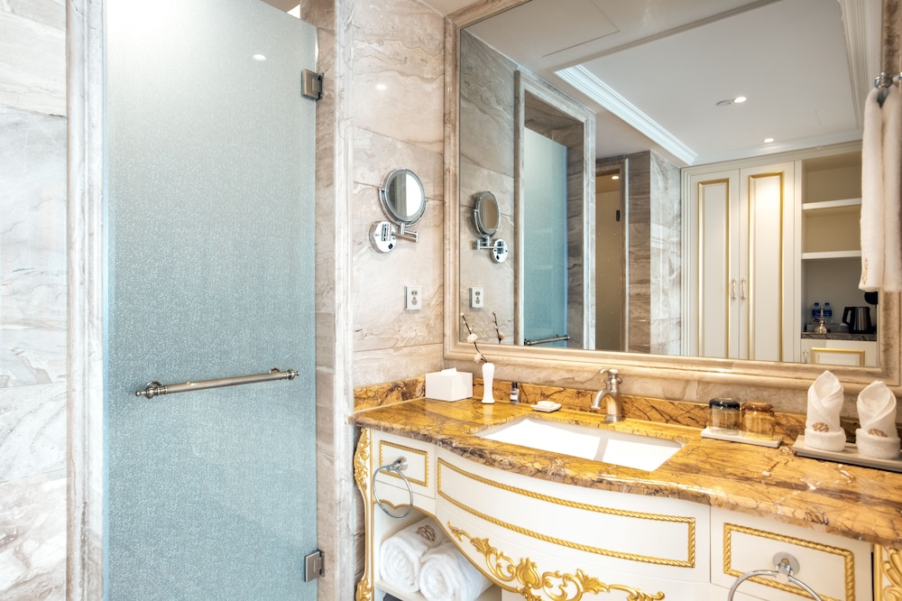 Wyndham Grand Kunming East 20/68