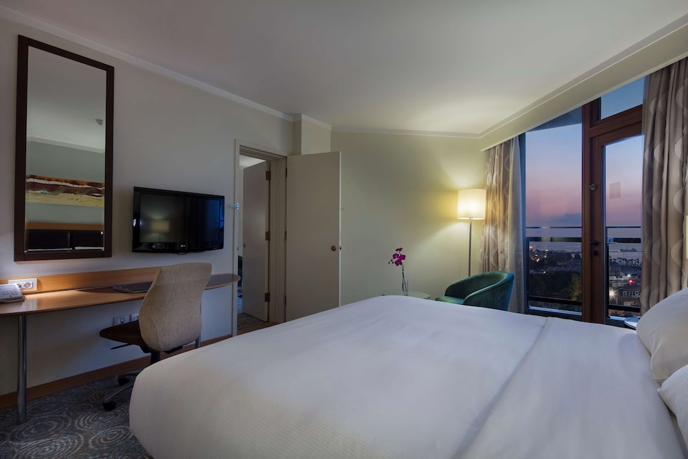 Mersin Hiltonsa Hotel 28/82