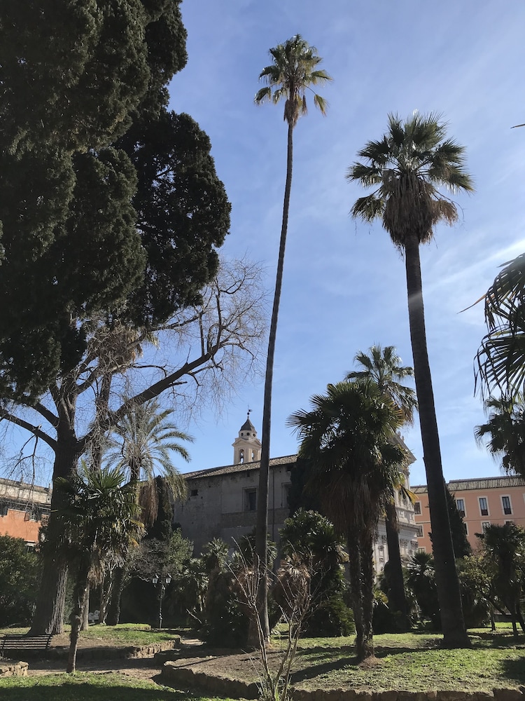 Residenza Roma Imperiale 47/50