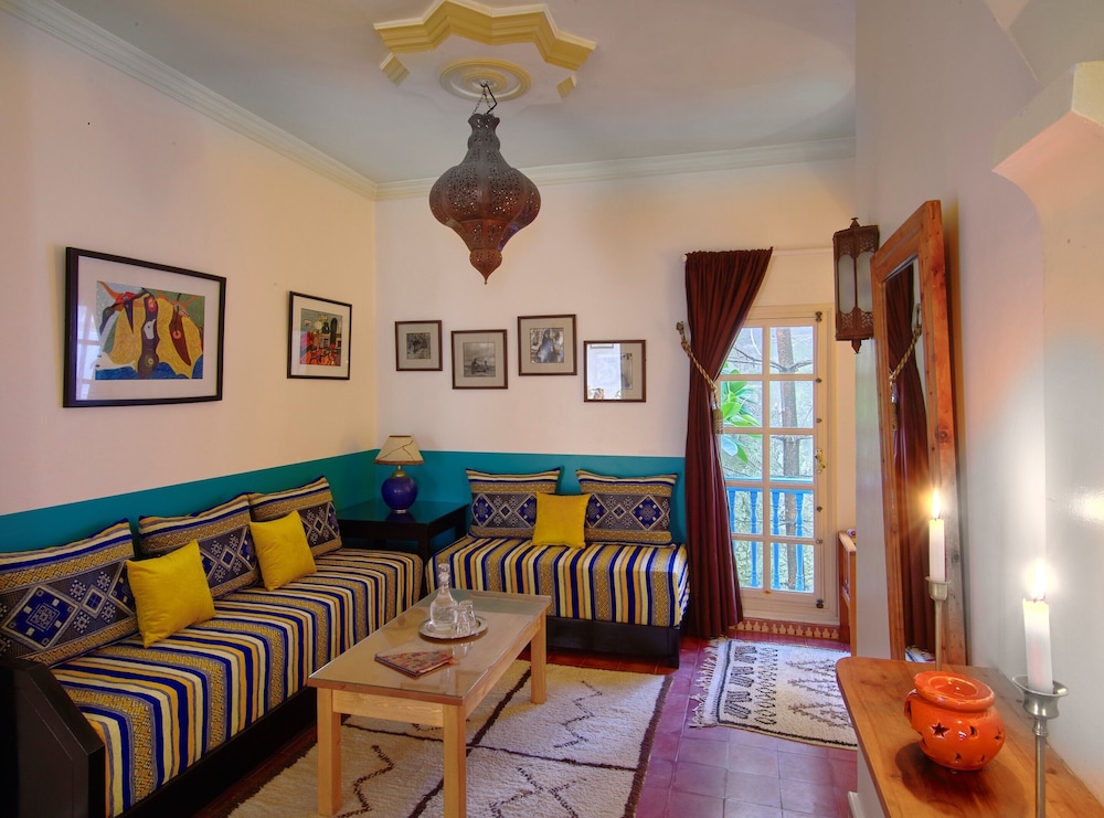 Riad Watier 56/72