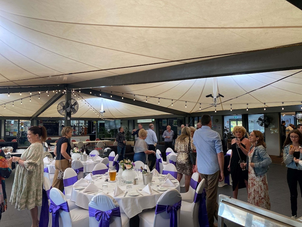 Mercure Bunbury Sanctuary Golf Resort 54/72