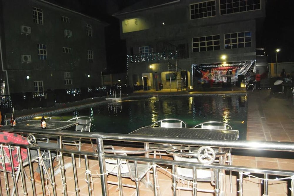 Jonaith Hotels & Suites 22/29