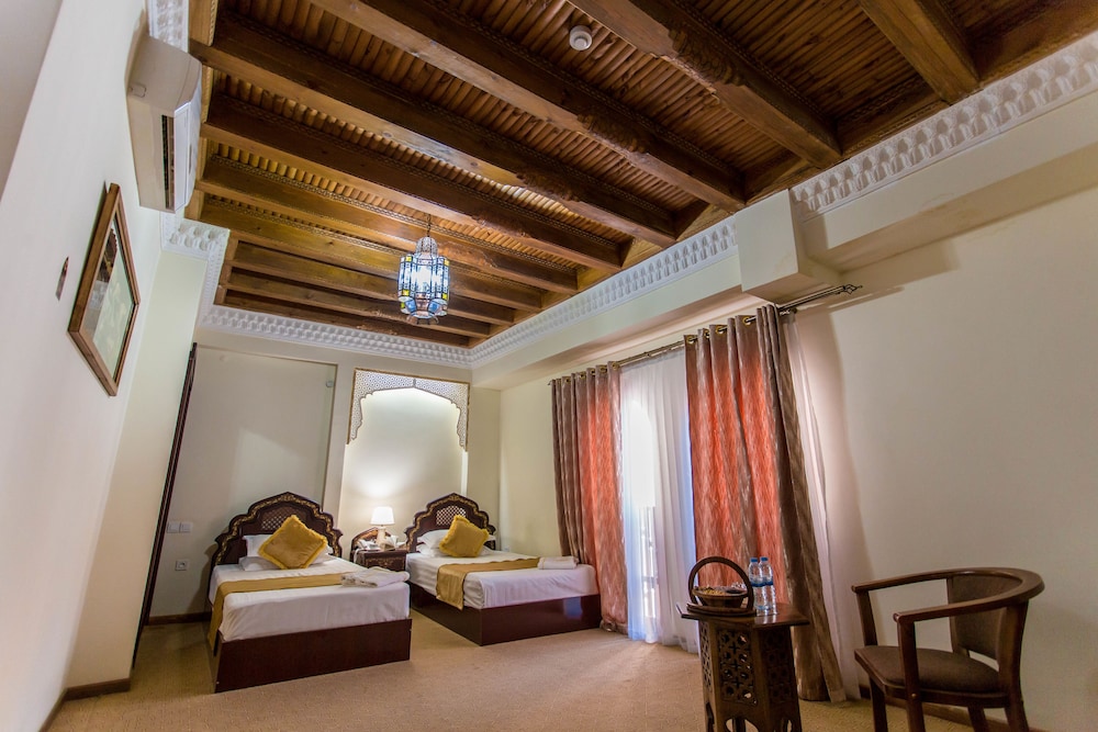 Kukaldosh Hotel 17/73