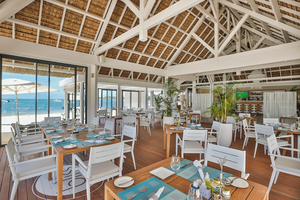 The Bay Club at Anahita 26/44