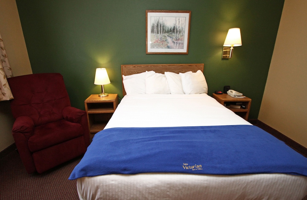 New Victorian Inn and Suites 18/43