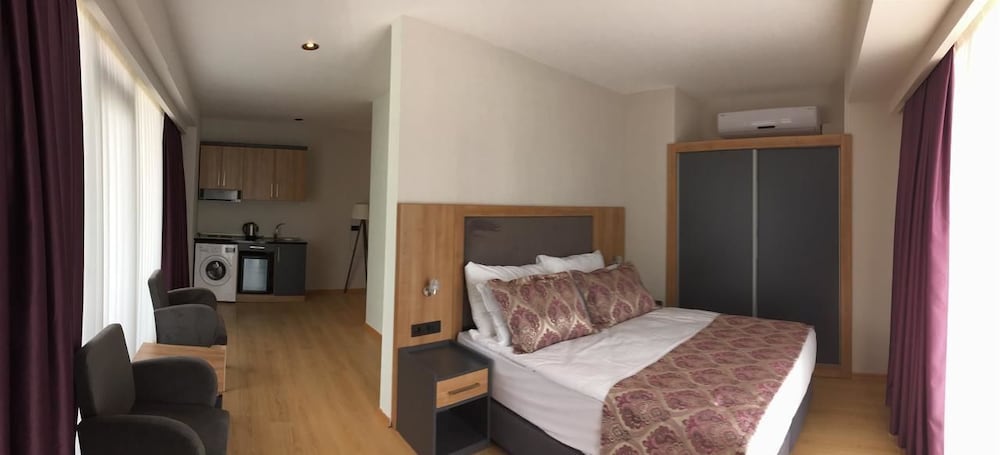 Euphoria Apartments 16/29
