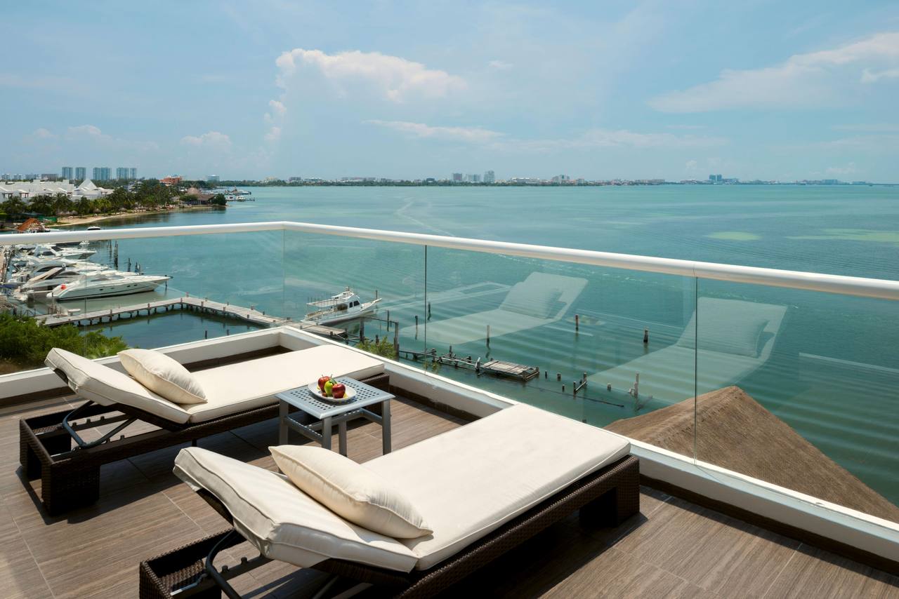 voco Cancún Zona Hotelera 3/10