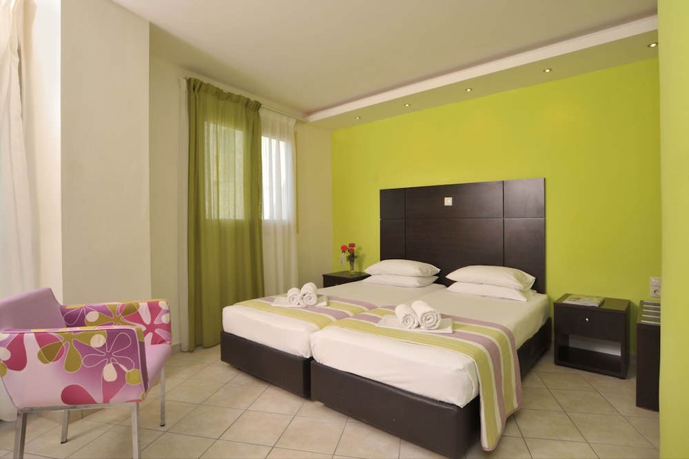 Island Beach Resort And Annex Adults Only 18/81