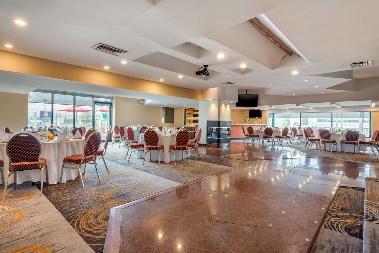 Quality Hotel Dorval Aeroport 36/59