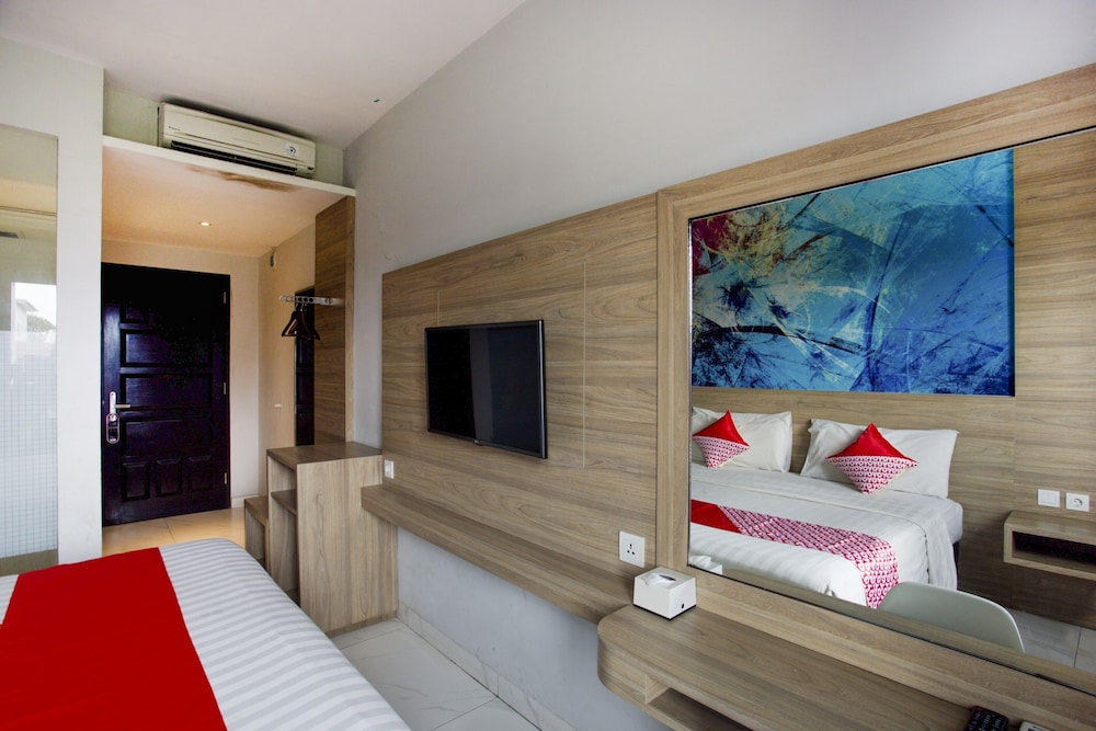 The Regia Tambun By Ultimo 25/56