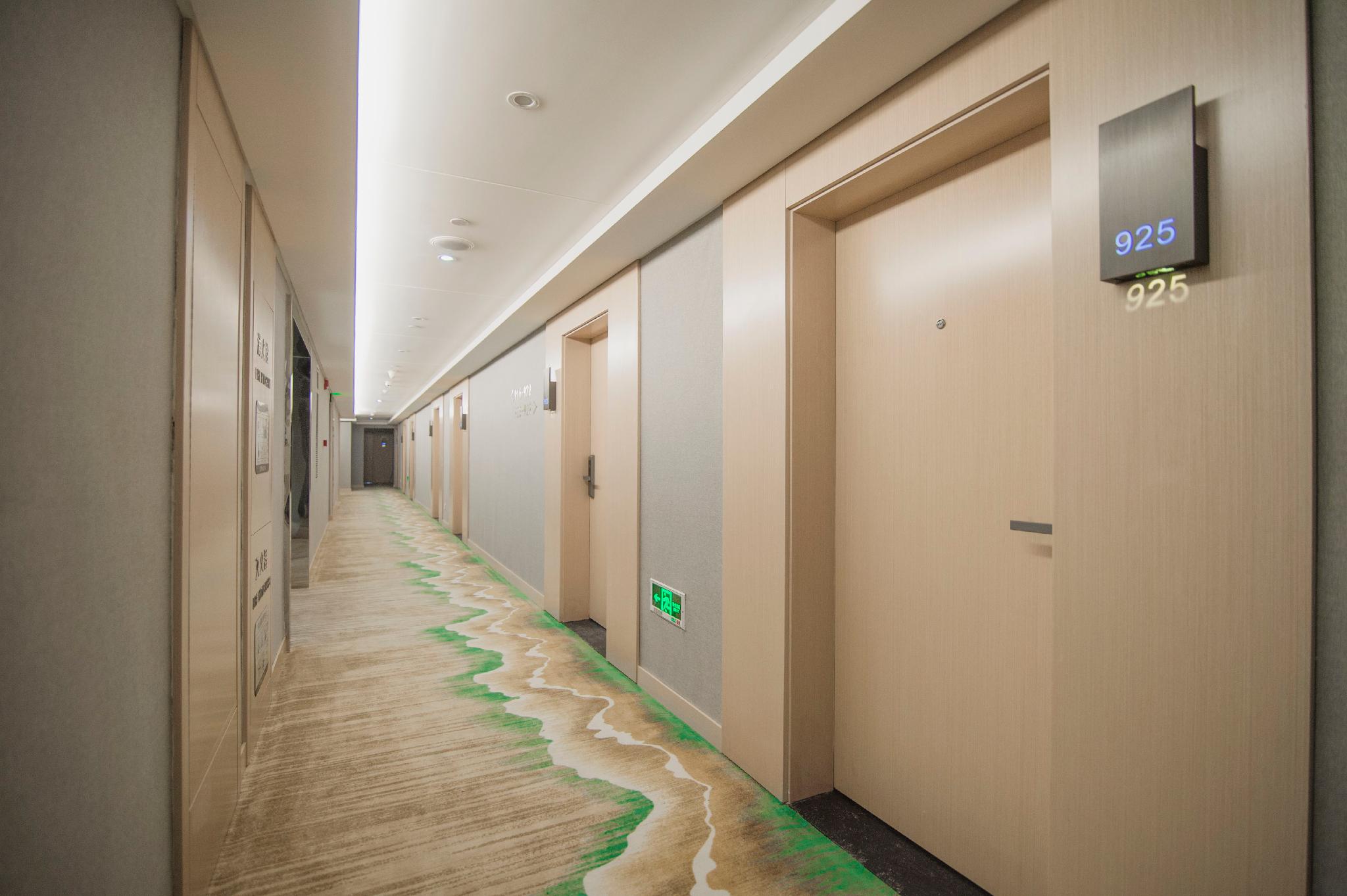 Erwan Hotel (Chuhe Hanjie) 25/25
