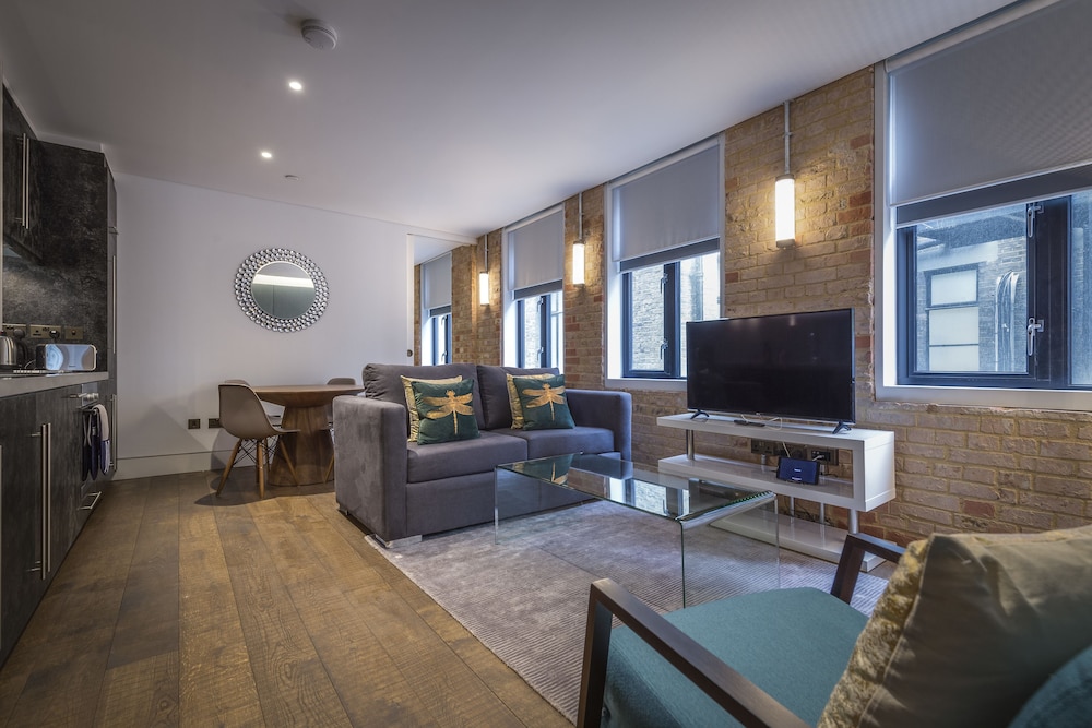Soho Lofts by Aeria Apartments 34/40