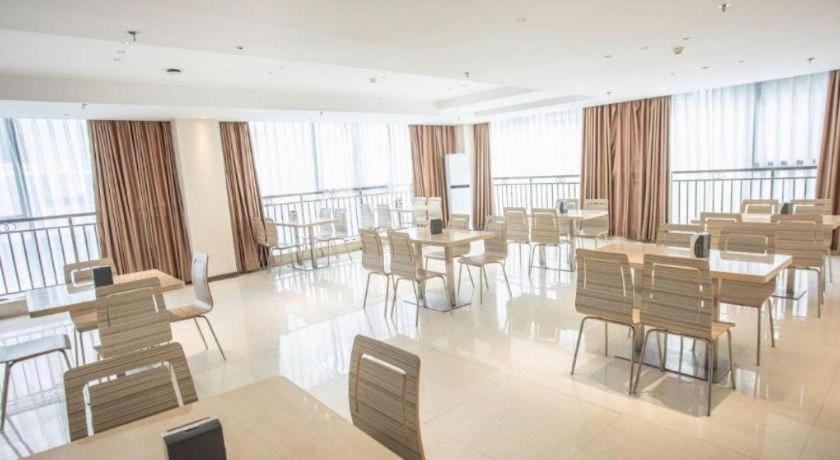 City Comfort Inn Hengyang Shigu Shuyuan 34/43