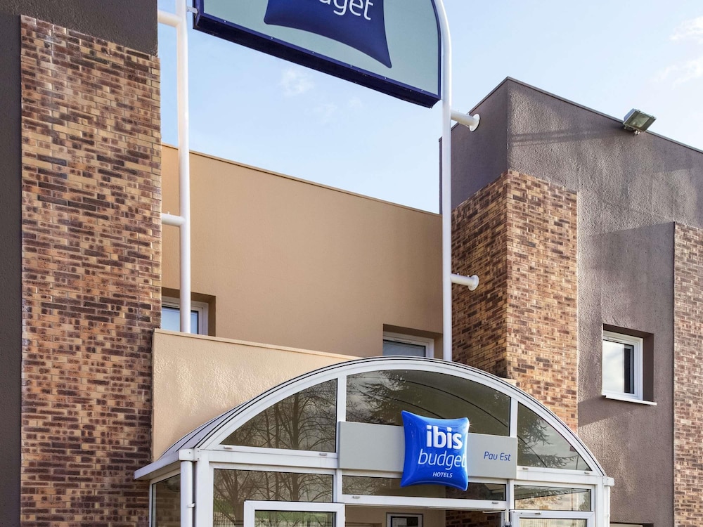 Ibis Budget Pau Est 41/71