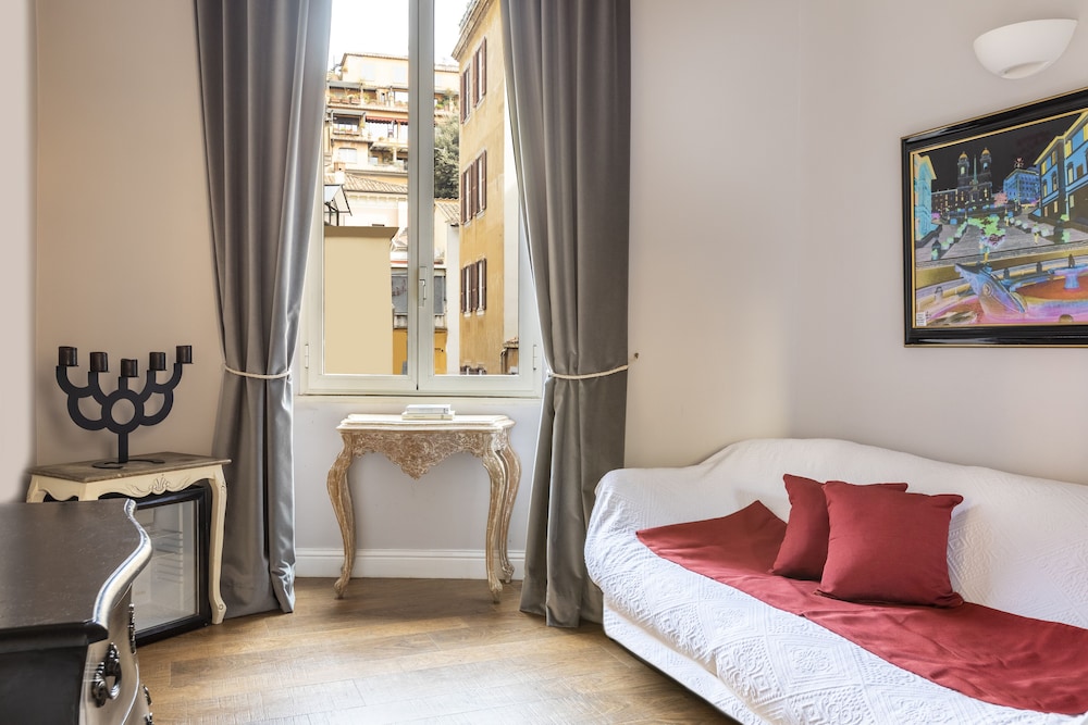 Spagna Art & Suites 16/58