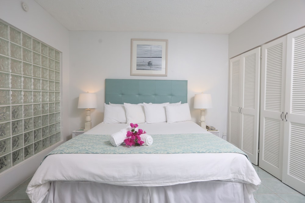 Harmony Suites 8/64