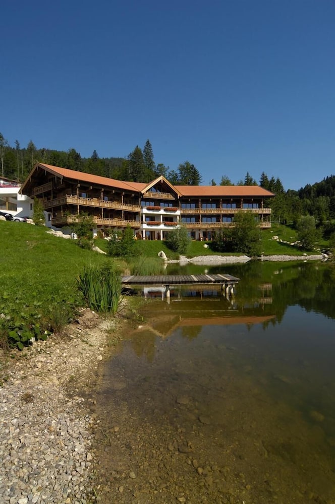 Feuriger Tatzlwurm Berghotel & Spa, BW Signature Collection 67/70