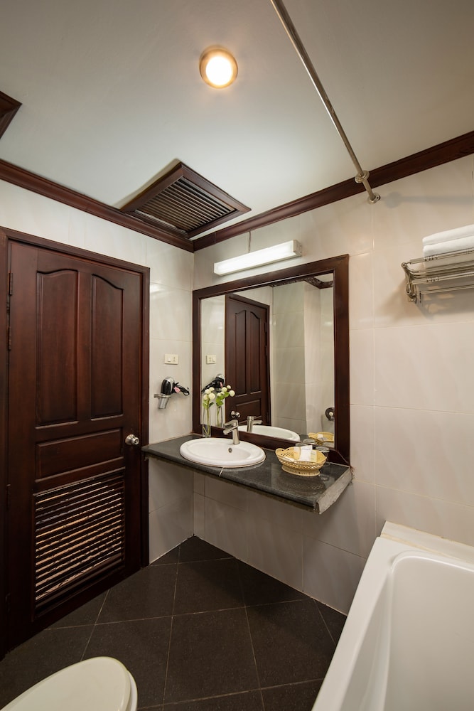Vientiane Golden Sun Hotel Spa 12/44