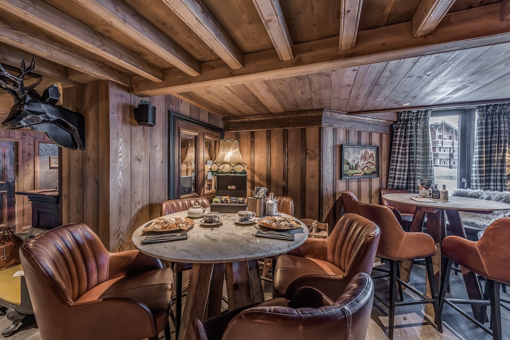 LE VAL D'ISERE 40/50