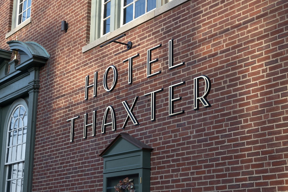 Hotel Thaxter 2/50