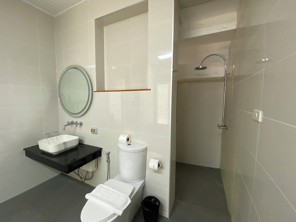 Baan Khao Hua Jook Villas Apts 48/50