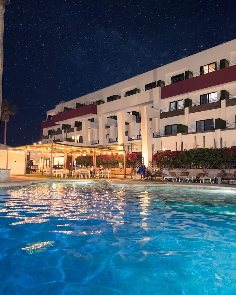 Sawari Hotel 58/61