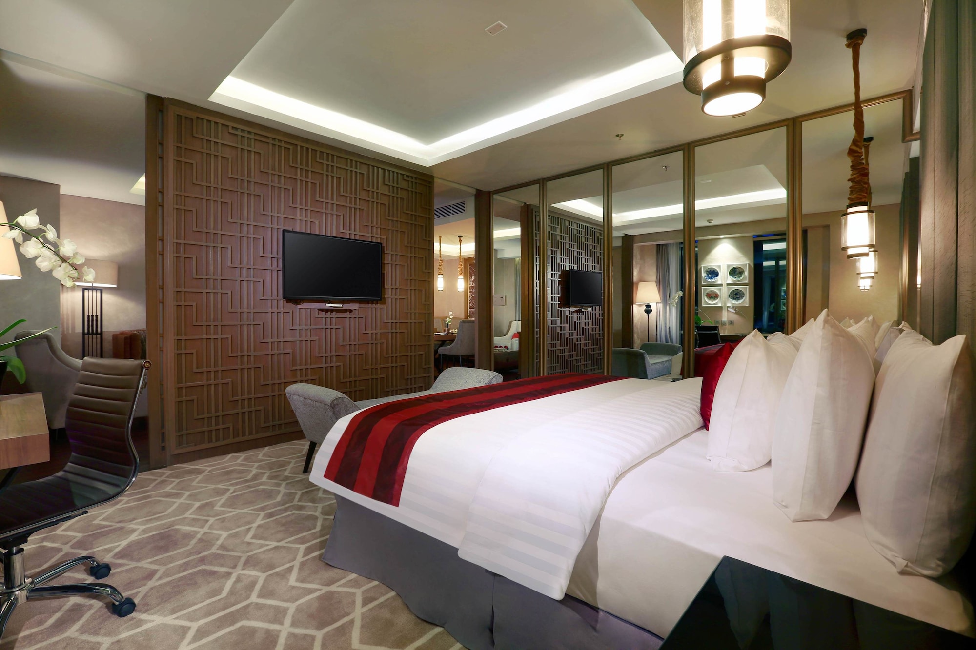 Governor Suite، Aston Priority Simatupang Hotel and Conference Center 6/10