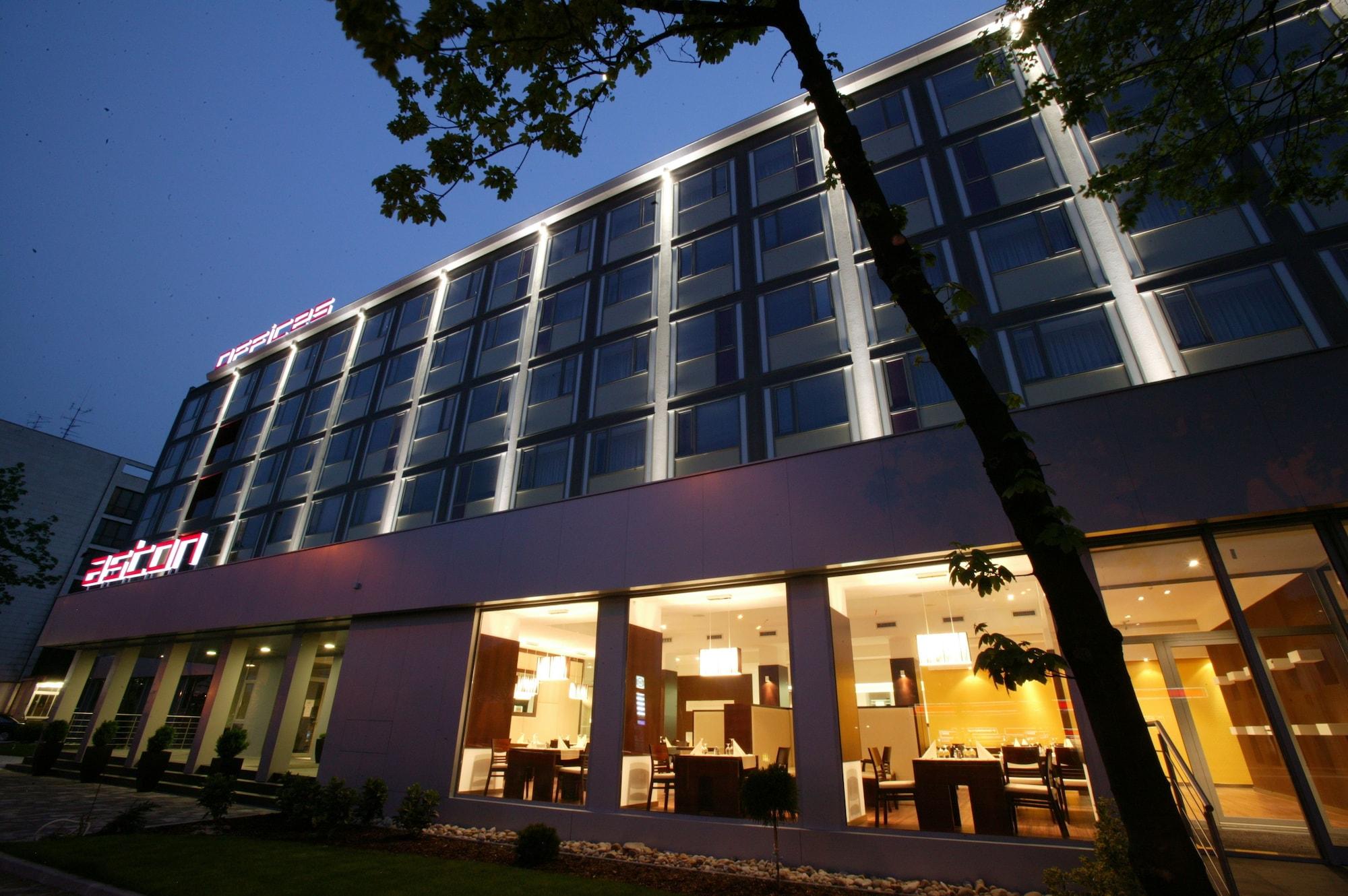 Aston Business Hotel 5/55