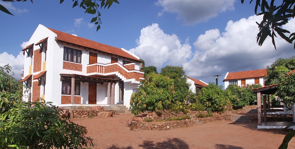 KADAMBAVANAM ETHNIC RESORT 2/42