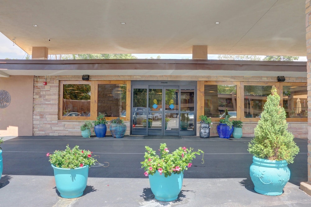 El Sendero Inn, Ascend Hotel Collection 13/65