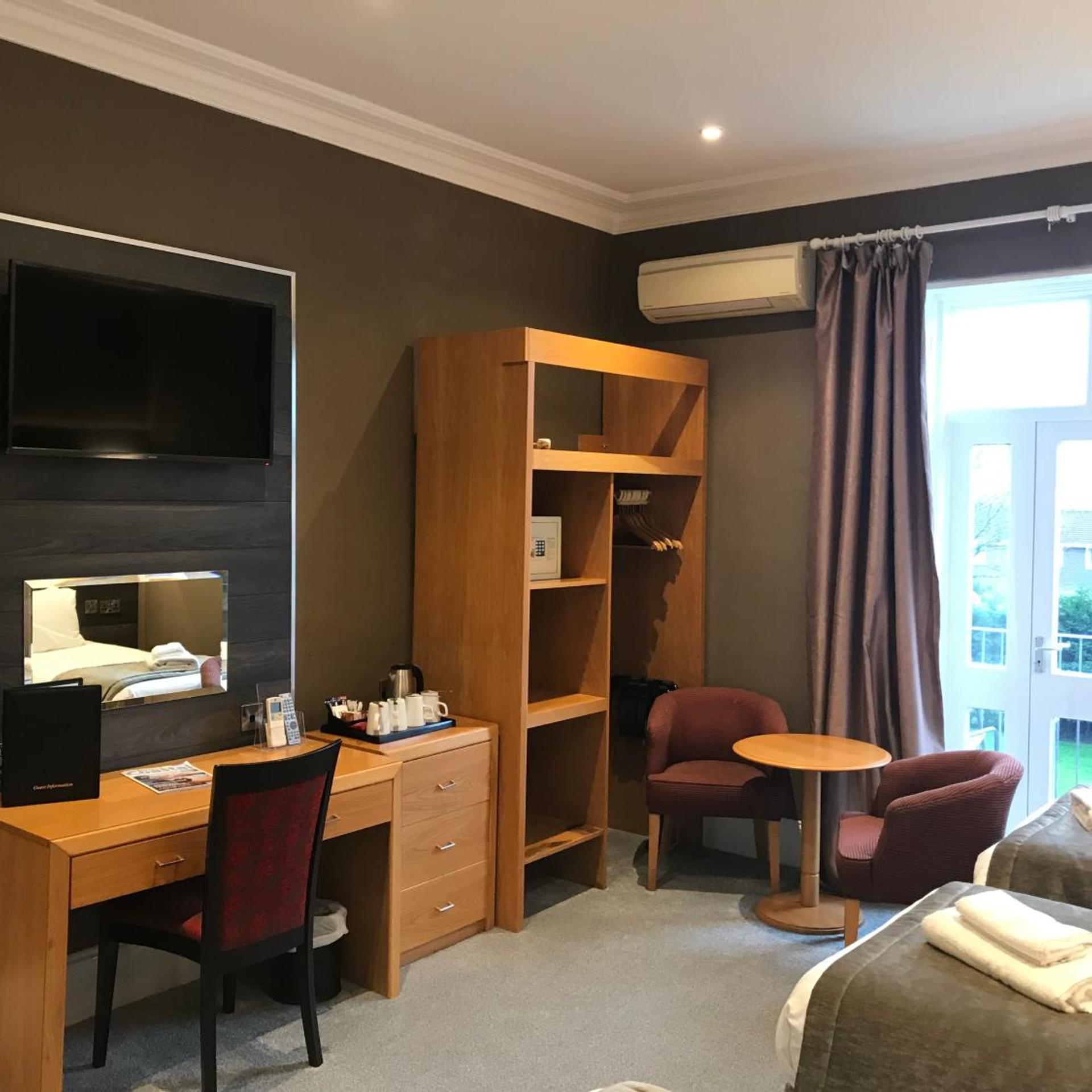 Heywood Spa Hotel 24/37
