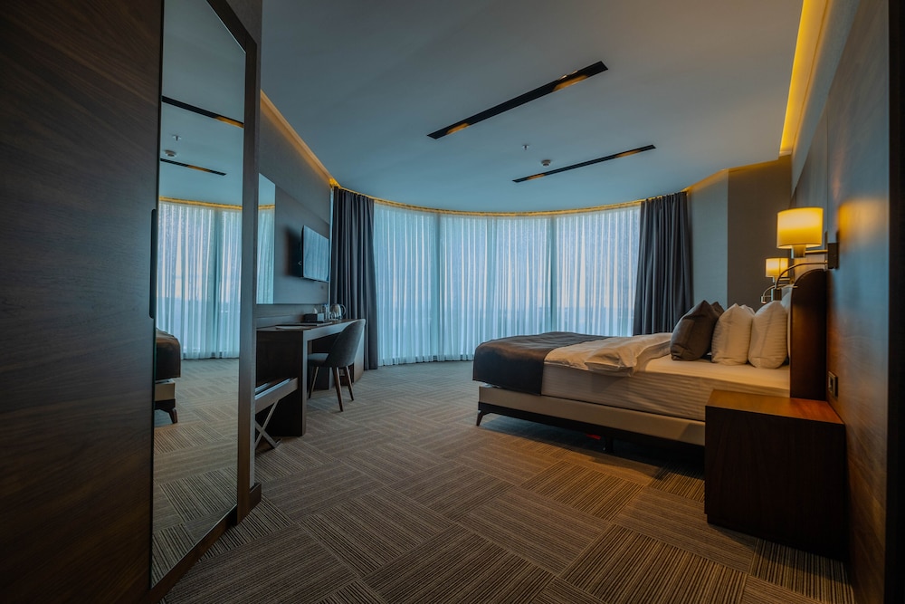 B'Istanbul Hotel 30/50