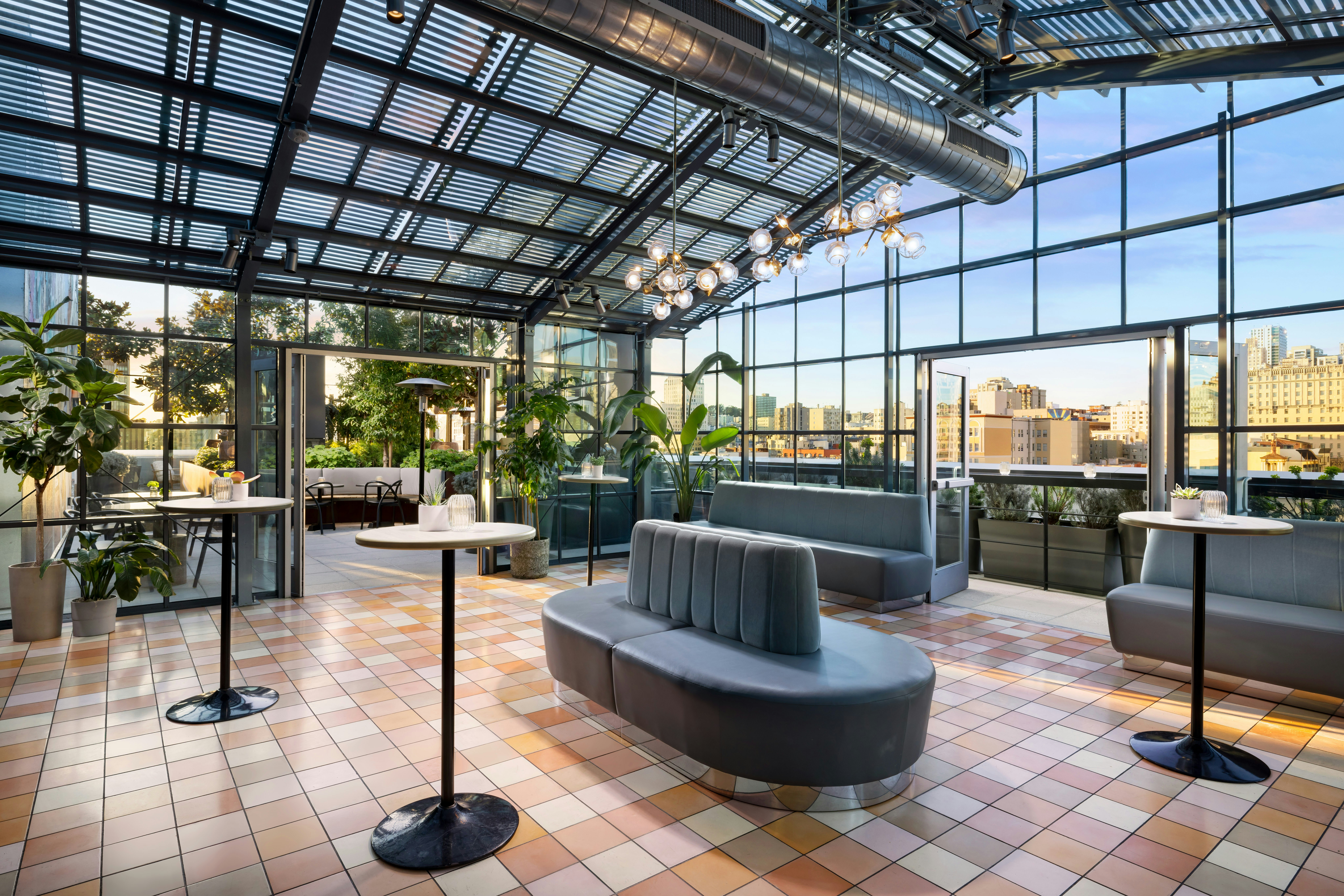 Timbri Hotel San Francisco, Curio Collection by Hilton 24/47