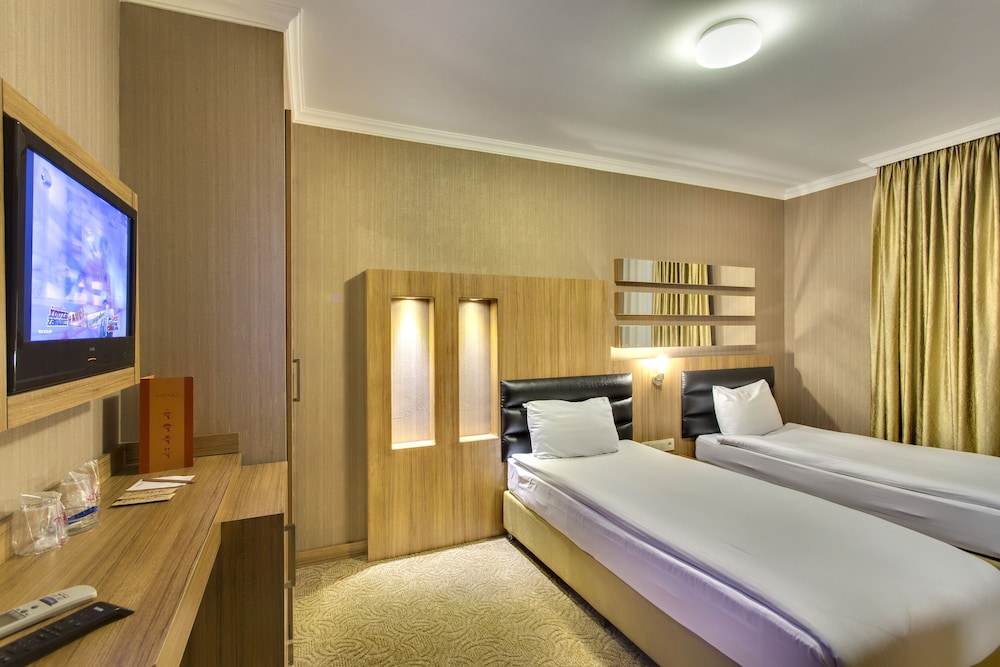 ANTROYAL HOTEL 19/50