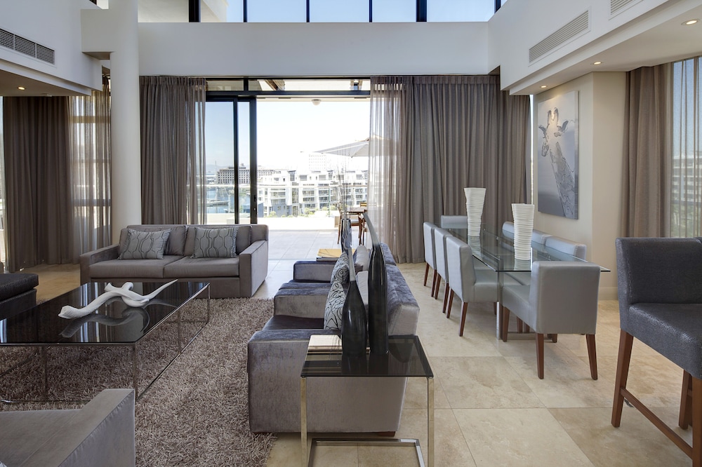 Lawhill Luxury Apartments 44/73