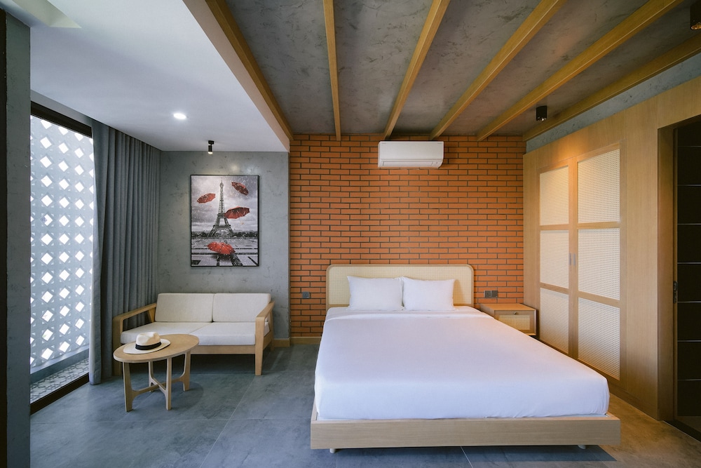 Shi House by Haviland 34/54
