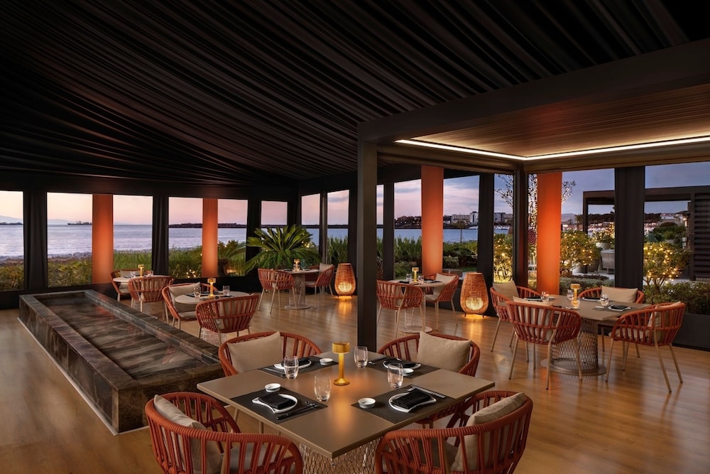 JW Marriott Hotel Istanbul Marmara Sea 35/50