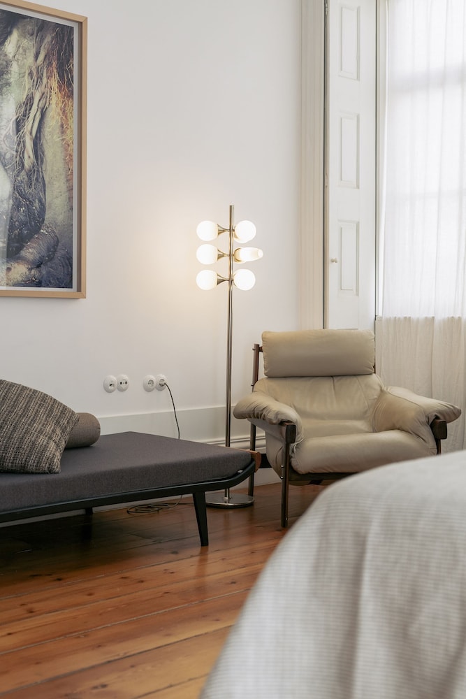 Rosa Et Al Townhouse 30/50