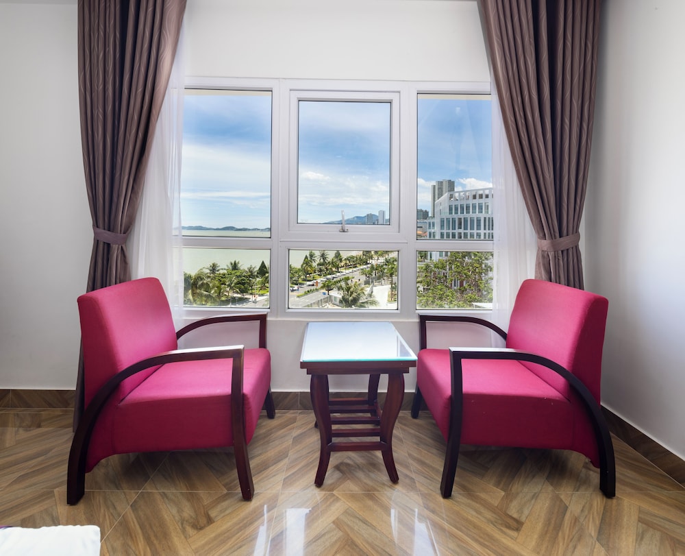 Gem Hotel Nha Trang 81/100